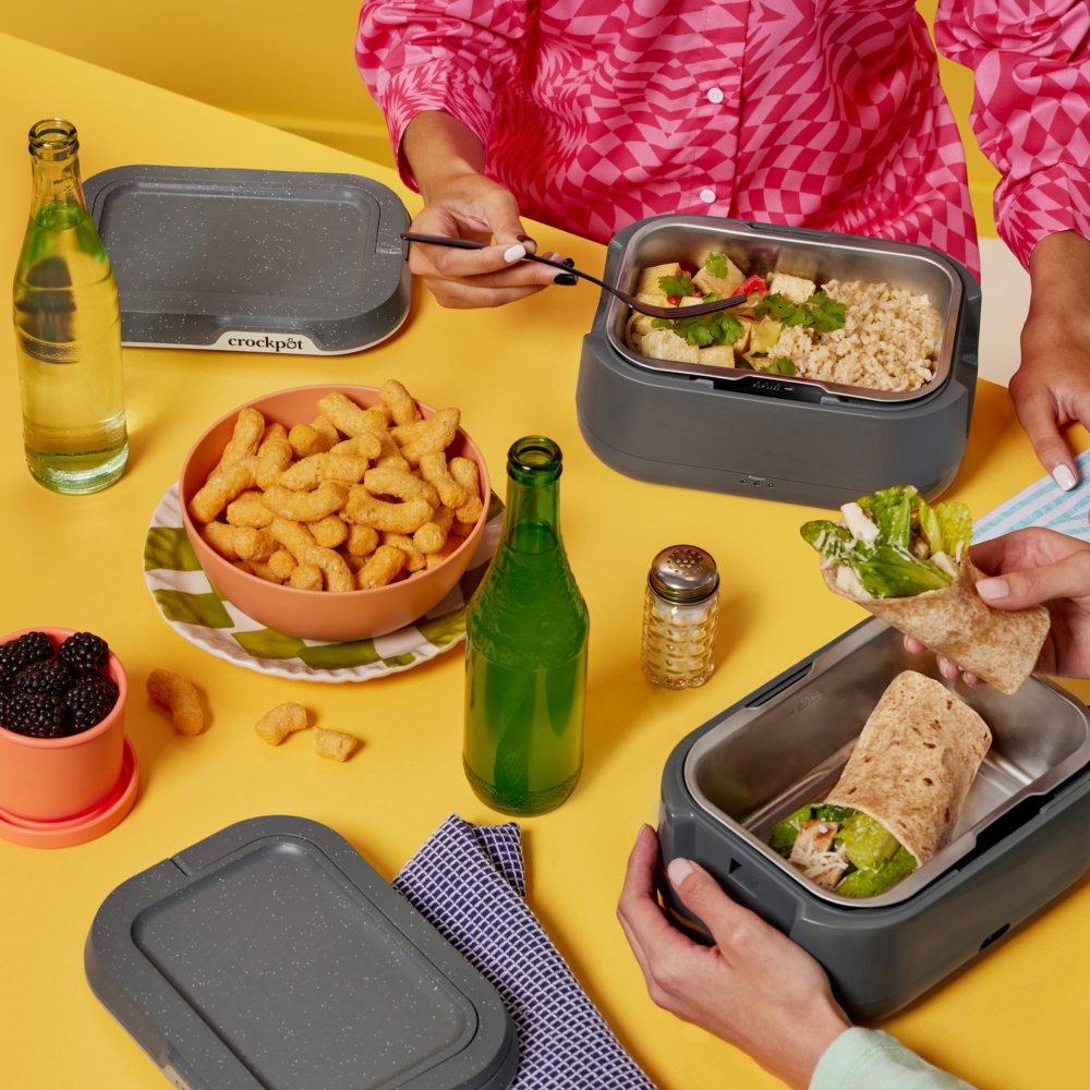 crock-pot-go-portable-food-warmer-electric-lunch-box-with-detachable-cord-z8 DC-39029-Crockpot_CPGO-ATF03-nogfx