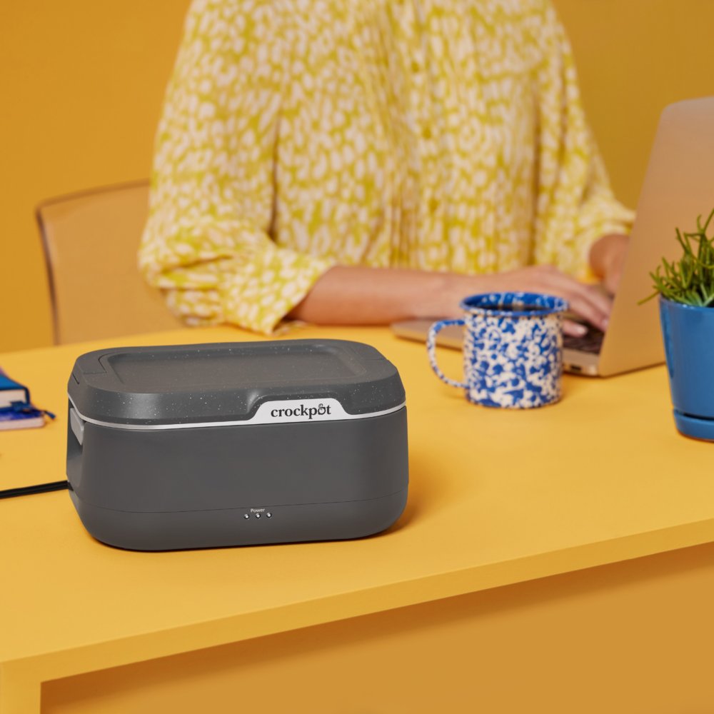 crock-pot-go-portable-food-warmer-electric-lunch-box-with-detachable-cord-z8 DC-39029-Crockpot_CPGO-ATF08-nogfx