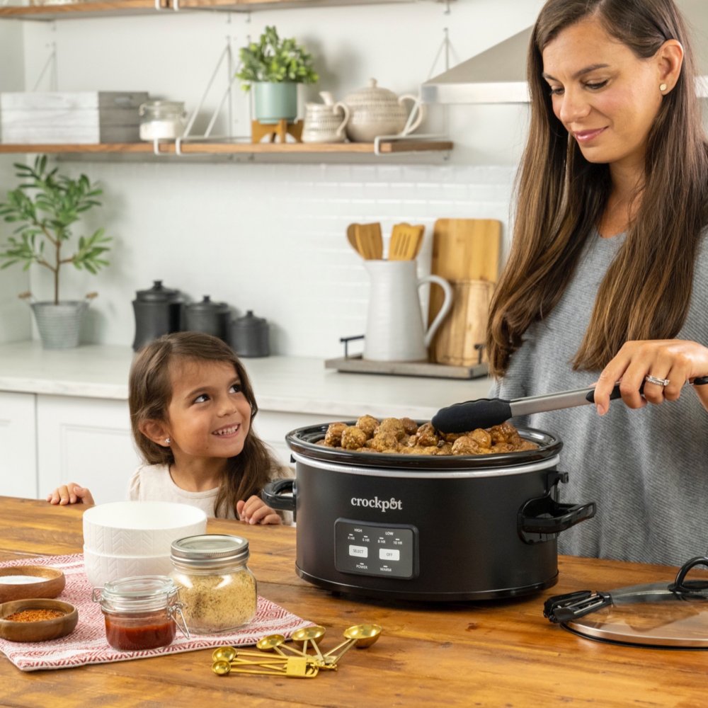 crock-pot-one-touch-control-6-quart-cook-and-carry-slow-cooker-matte-black-w0 Resized_2125185-3
